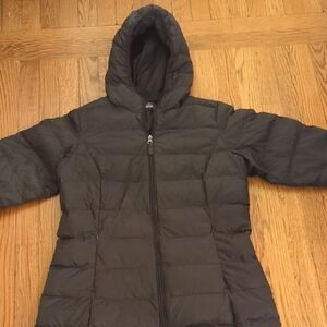 Amazon Essentials Black Puffer Jacket